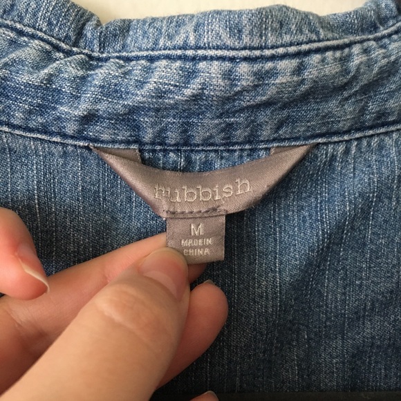 LAST DAY TO PURCHASE! Rubbish Blue Button-Down Shirt Size M - Picture 3 of 13